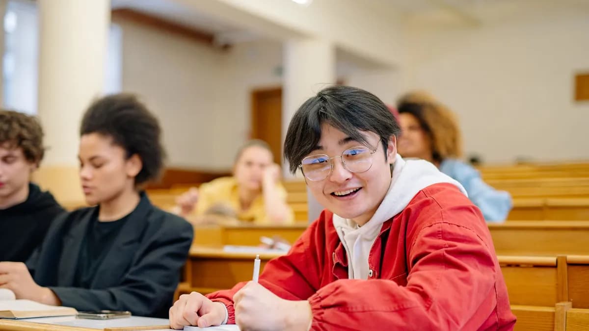 İstanbul Tekstil ve Ticaret Üniversitesi ile Cenevre Hukuk Okulu Arasında 5 Yıllık Ortaklık İstanbul Tekstil ve Ticaret Üniversitesi ile Cenevre Hukuk Okulu Arasında 5 Yıllık Ortaklık — Görsel 1