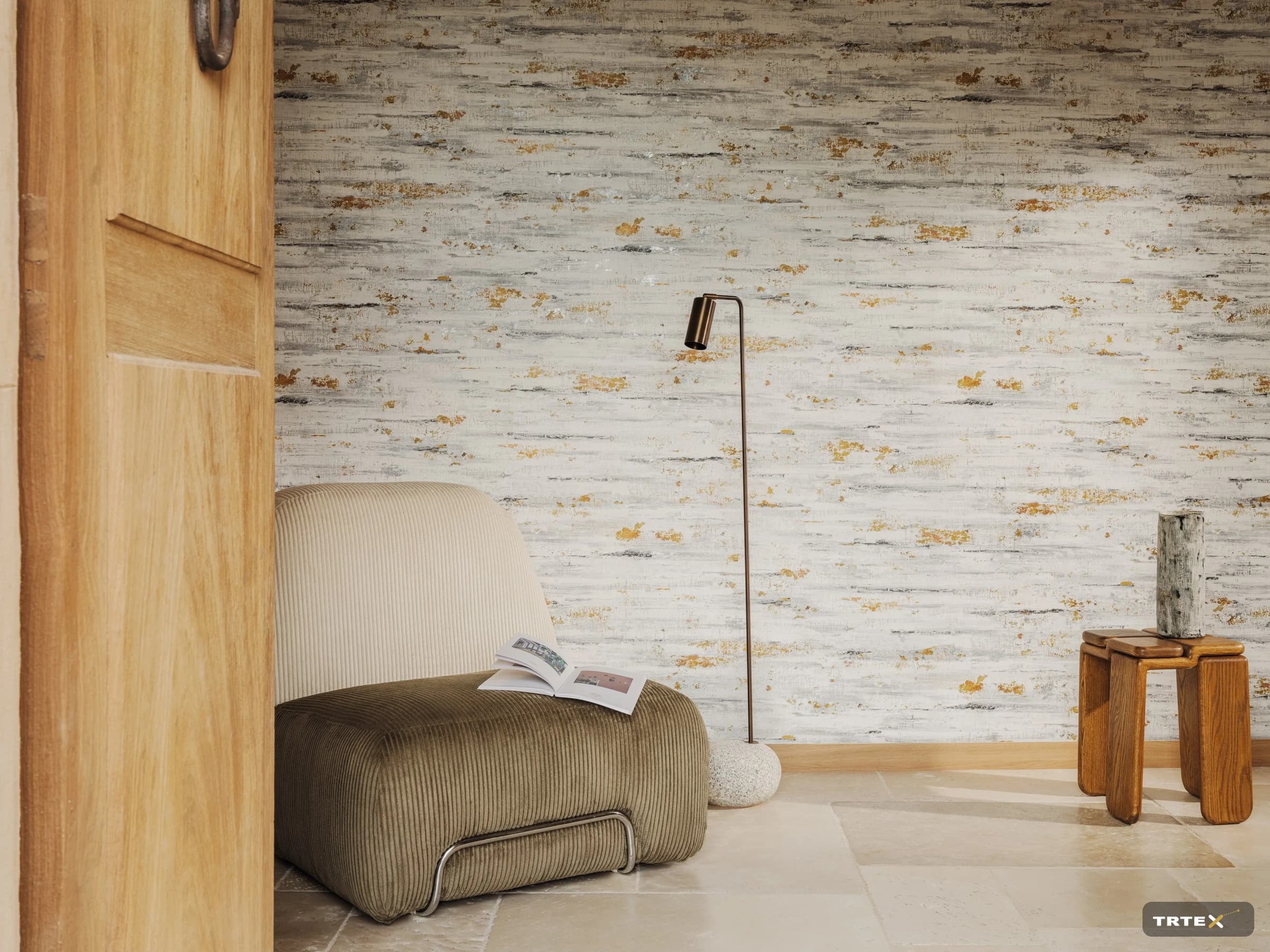 إيليتيس تطلق نقش Scorza الحجري VP 1030 01 ضمن مجموعة Lanzarote