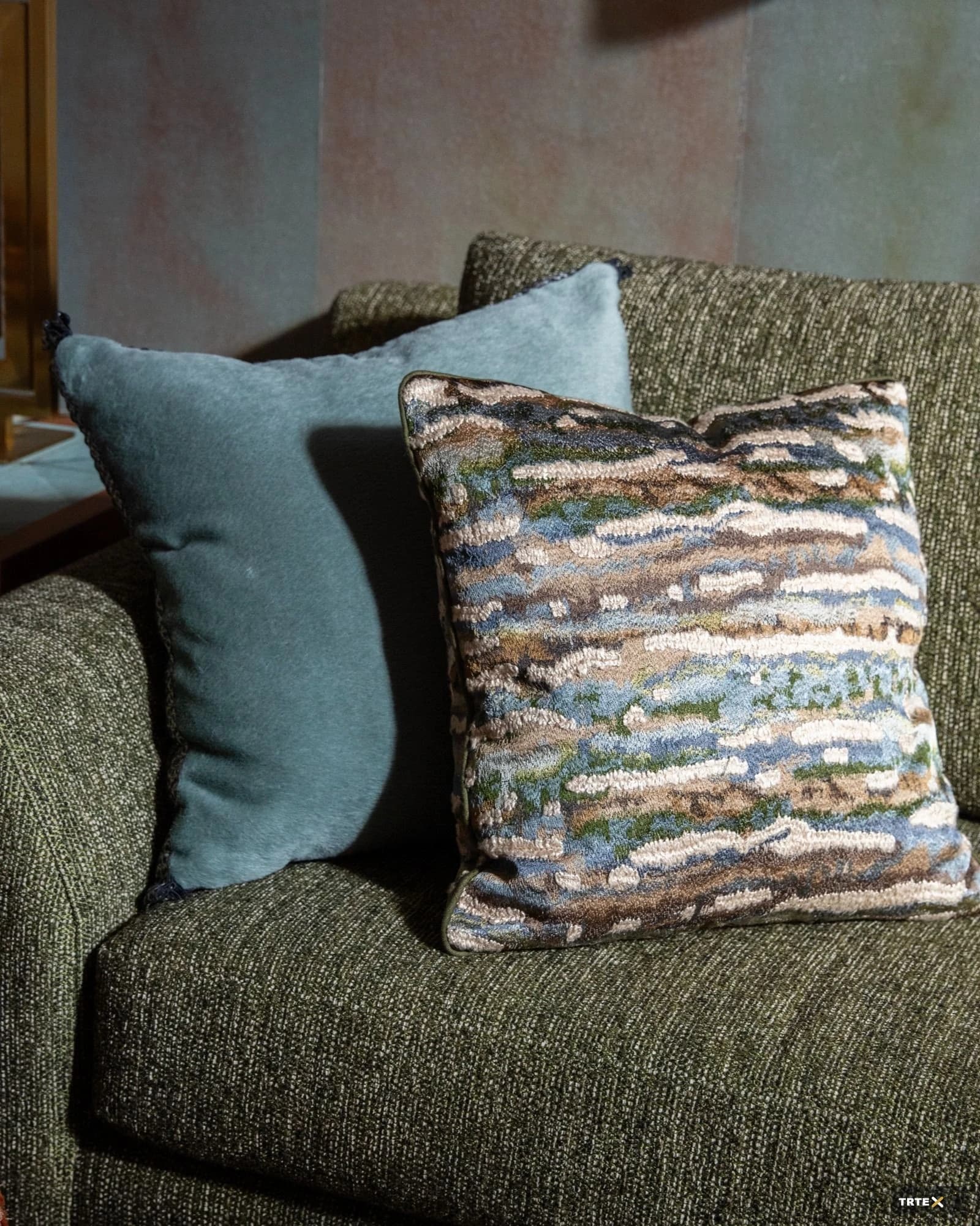 DONGHIA, Dublin Linen ile Fair Weather kumaşını sergiledi